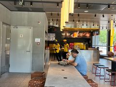 -麦当劳(北苑秋实路店)