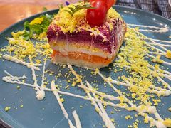 -米德维奇俄式西餐厅(西六道街店)