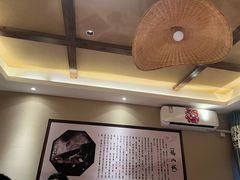-鱼满舱·鲜活海鲜·正宗鲁菜