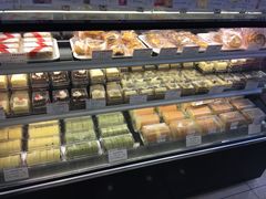 -红宝石·鲜奶小方·海派西点房(丰庄店)