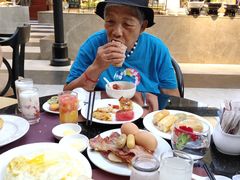 -圆顶阁西餐厅(郑州索菲特国际饭店 )