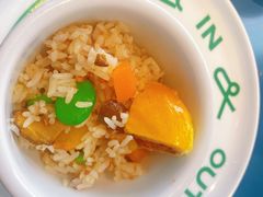 -一坐一忘云南菜(嘉里中心店)