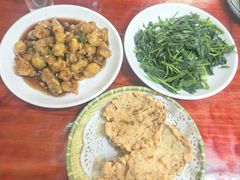 -芦茨金富饭庄·25年老字号·专做稻草鸡