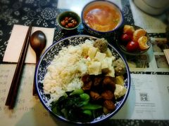 -蜗牛小馆醉乡民谣云南菜(惠新西里店)