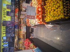 -秒鲨果业(锦鸿苑店)