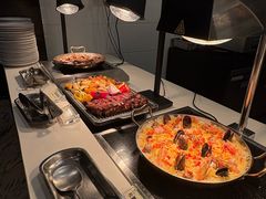 -亚洲国际大酒店·云顶阁旋转自助餐厅