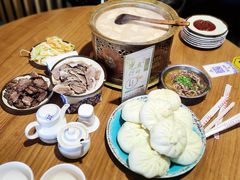 -蒙亨·手把肉·蒙古包文化主题餐厅(天恒广场店)