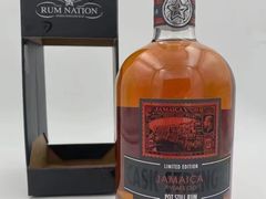 -DM Distiller & Mixologist Whisky Cocktail Bar