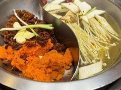 -沸炉重庆老火锅(军事博物馆店)