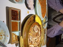 -猪啊牛呀羊啊铜盘烤肉(正大广场店)