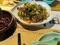 -阳光家常菜(泉城路店)