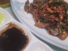 -六和聚传统烤鸭.天津菜(和平店)