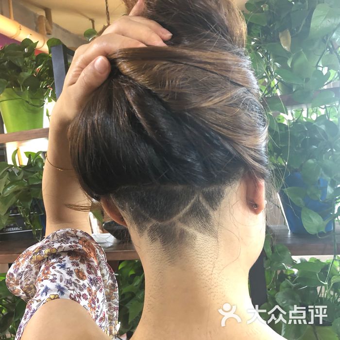 自由女神发型salon