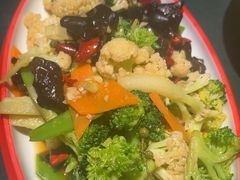 -叶派龙虾•招牌香辣蟹·海鲜(中海国际店)