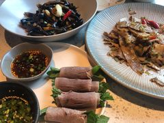 炒小黑鸡枞-半山腰·云南菜(侨福芳草地店)