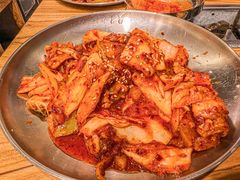 辣白菜炒五花肉-枣玛尔脊骨汤·烤肉(西塔总店)