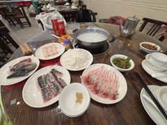 -正能量脆肉鲩火锅