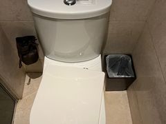 -天津京基皇冠假日酒店
