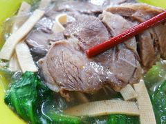 羊肉煲-北大学一食堂