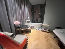 -花隐·美芙炫海菲秀皮肤管理中心