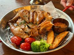 -埠口精酿夜景餐酒吧· BREWPORT BISTRO(长嘉汇重庆之眼店)