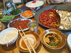 -萍姐火锅·公路夜市(武汉首店)