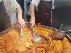 卤煮锅-门框胡同百年卤煮(新街口店)