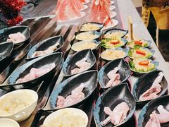 -新艺自助美食城(中山路店)