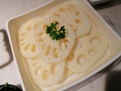 -左庭右院鲜牛肉火锅(浦江欢乐颂店)