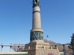 -人民防洪胜利纪念塔