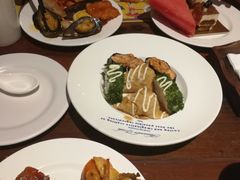 -四海一家自助餐(益田假日广场店)