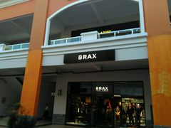 -百联奥特莱斯广场(武汉盘龙店)