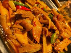 -十三式重庆江湖菜(金茂览秀城店)