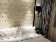 -希岸酒店(深圳北站龙华文体中心店)