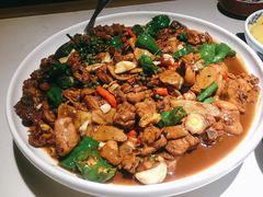 沂蒙炒鸡-四季厨房 鲁菜·孔府烤鸭(高新万达店)