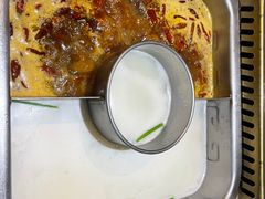 -泓炙颐凤鲜海鲜火锅料理(桐乡店)