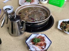 -东巴谷野生菌火锅餐厅