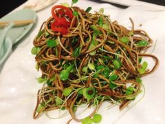 香椿苗拌干丝-天和晟烤鸭店(玉泉西街店)