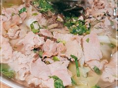 -肖四女乐山跷脚牛肉(世博源店)