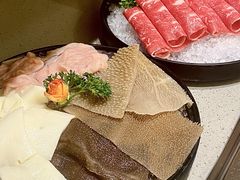 -海底捞火锅(旭辉MALL店)