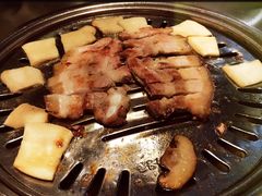 基础五花肉-韩聚屋韩国烤肉餐厅(新北万达店)