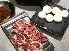 -啊美丽炭火烤肉(滑翔一店)