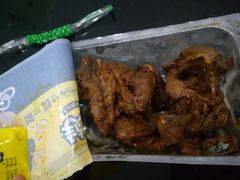 -周黑鸭(合肥滨湖区庐州大道悦方购物中心店)