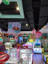 -卡通尼乐园(上海万象城店)