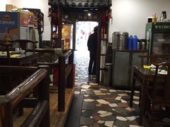 -湘西酒楼(虬江路店)
