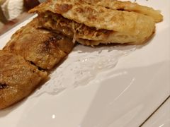 四皮三馅牛肉饼-燕春楼(海河华鼎店)