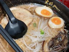 镇店黑丸黑香拉面-Uni 忧你の深夜食堂(浦江万达广场店)