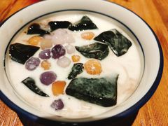 芋圆烧仙草-十六蒲(桂林路店)