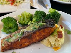 -Chili's Cafe&Bar奇利斯(滨江店)