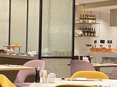 -深圳国际会展中心希尔顿酒店(前海华发冰雪世界店)